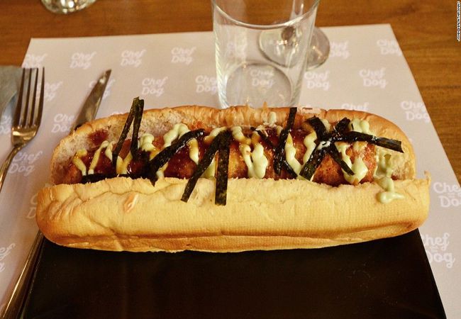 -chef-and-the-dog-japanese-katsu-dog-with-panko-crusted-sausage-wasabi-mayo-and-ginger-pickle-super-169.jpg