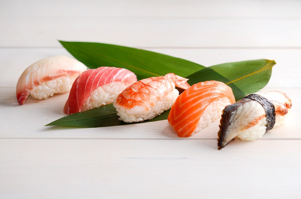 20_sushi_set1.jpg