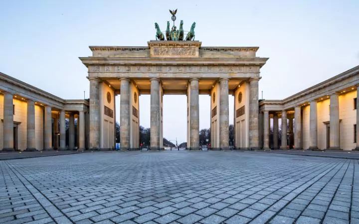 Brandenburg-Gate.jpg