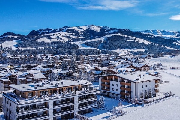 Тіроль kirchberg-4851495_960_720-min.jpg