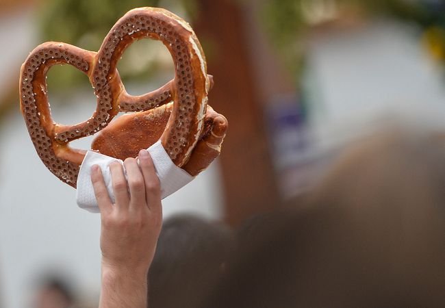 oktoberfest-pretzel-GETTY-TRAVEL.jpg